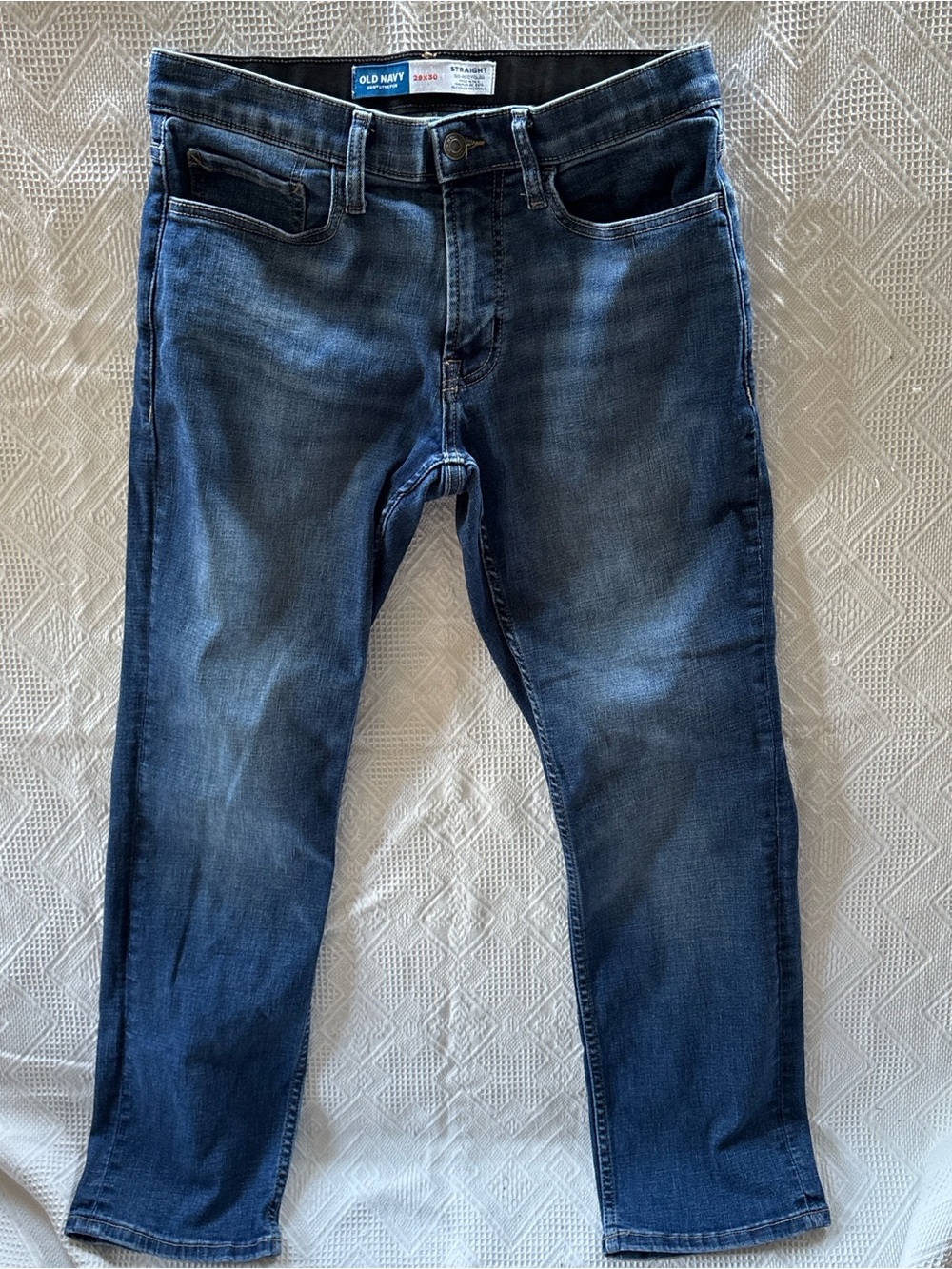 Old Navy Women’s Slim Straight Jeans Dark Blue Wash